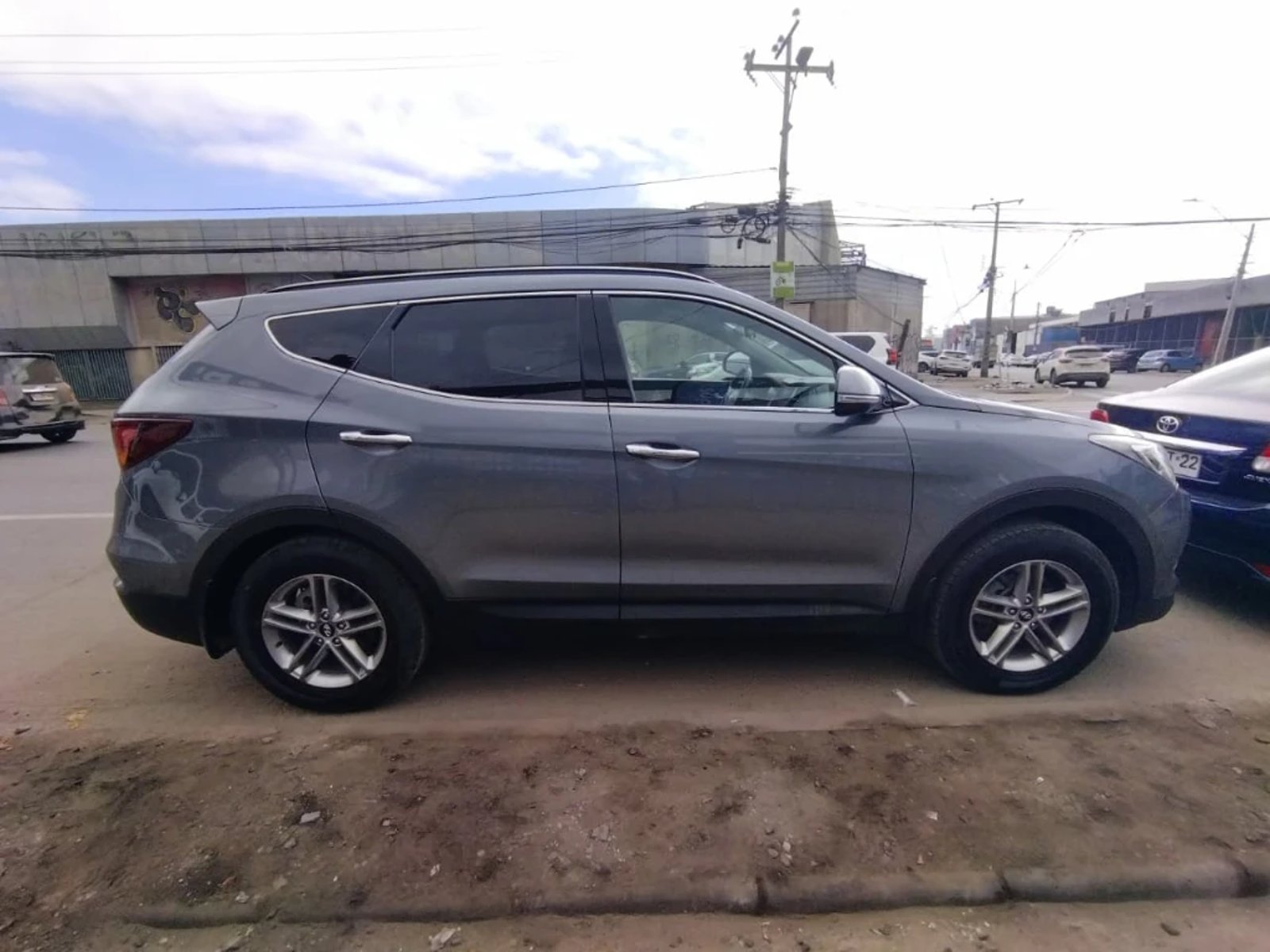 Hyundai Santa fe 2017 - Foto 4 de 20