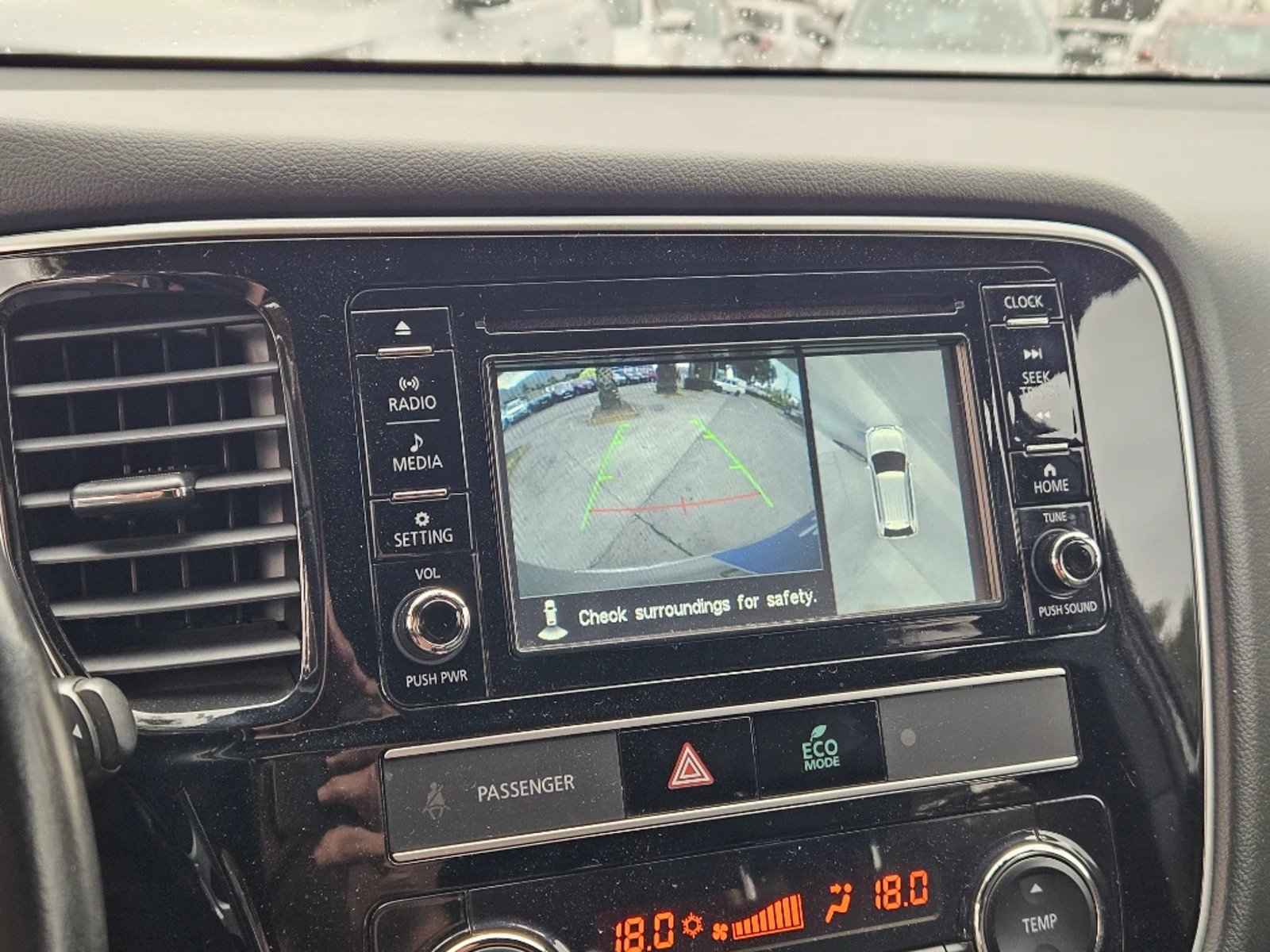 Mitsubishi OUTLANDER 2.0 PHEV HYBRID 4X4 AT 5P 2020 - Imagen 17 de 20
