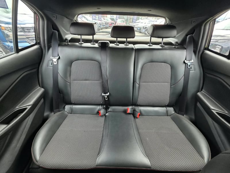 Chevrolet Onix 2025 - Imagen 18 de 20