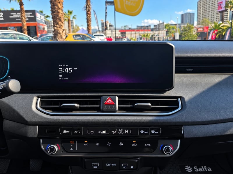 Kia K3 2025 - Imagen 18 de 20