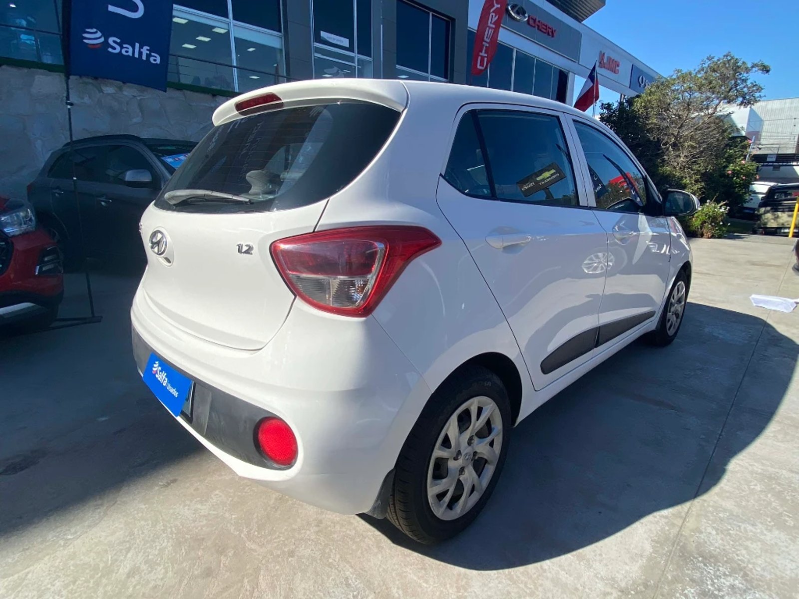 Hyundai Grand i10 2023 - Imagen 6 de 20