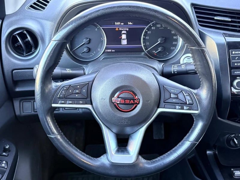 Nissan Navara 2024 - Imagen 18 de 20
