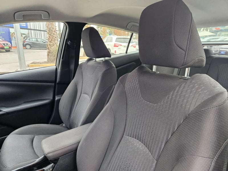 Toyota Prius 2018 - Imagen 12 de 20