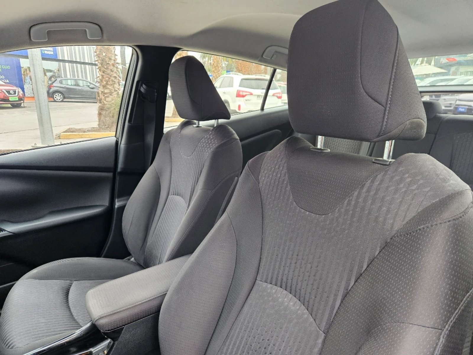 Toyota Prius 2018 - Imagen 12 de 20