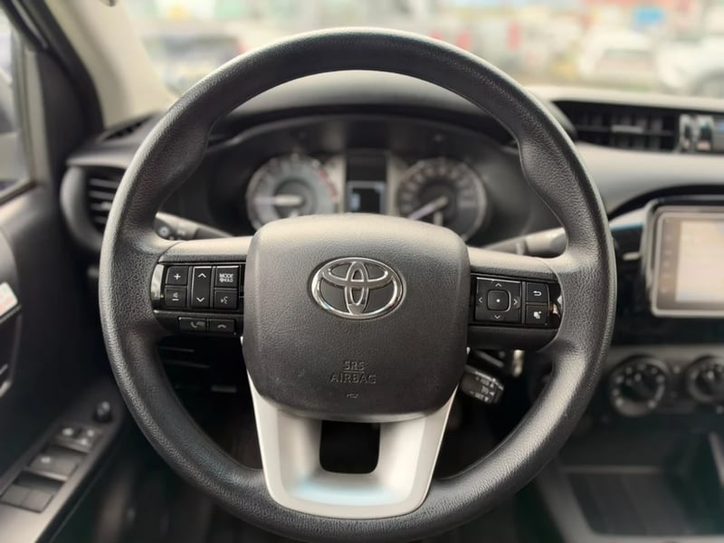 Toyota Hilux 2025 - Imagen 12 de 20