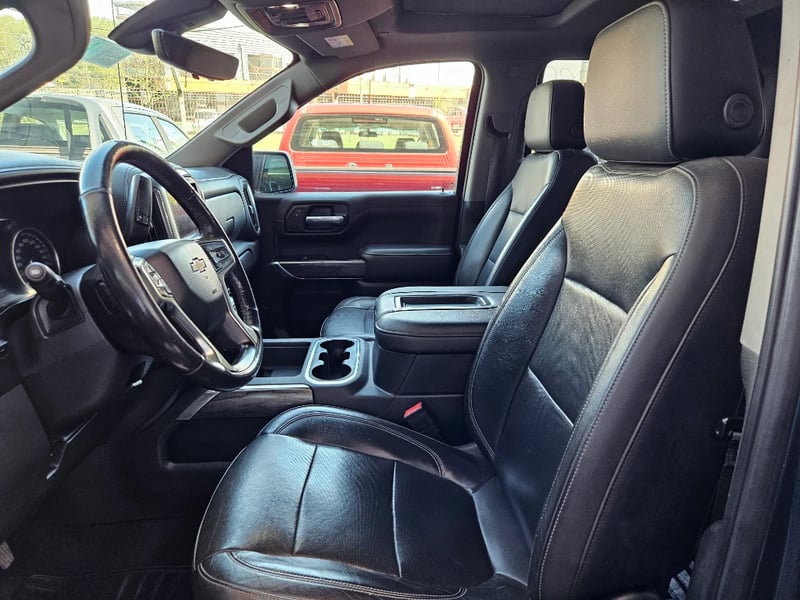 Chevrolet Silverado 2020 - Imagen 11 de 20