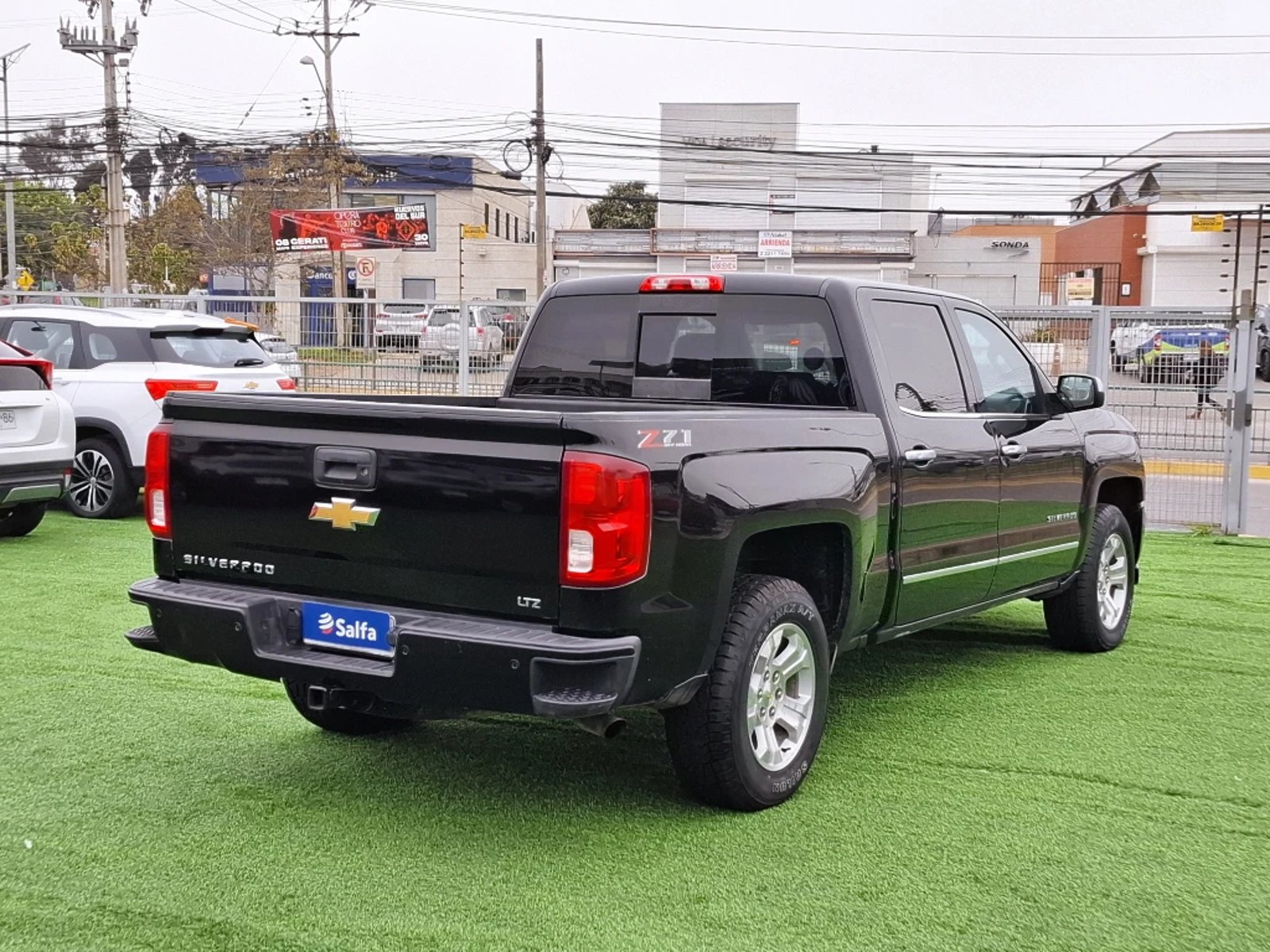 CHEVROLET SILVERADO 5.3 LT 4WD EXT Z71 DOB. CAB. AT 4P 2019 - Imagen 4 de 20