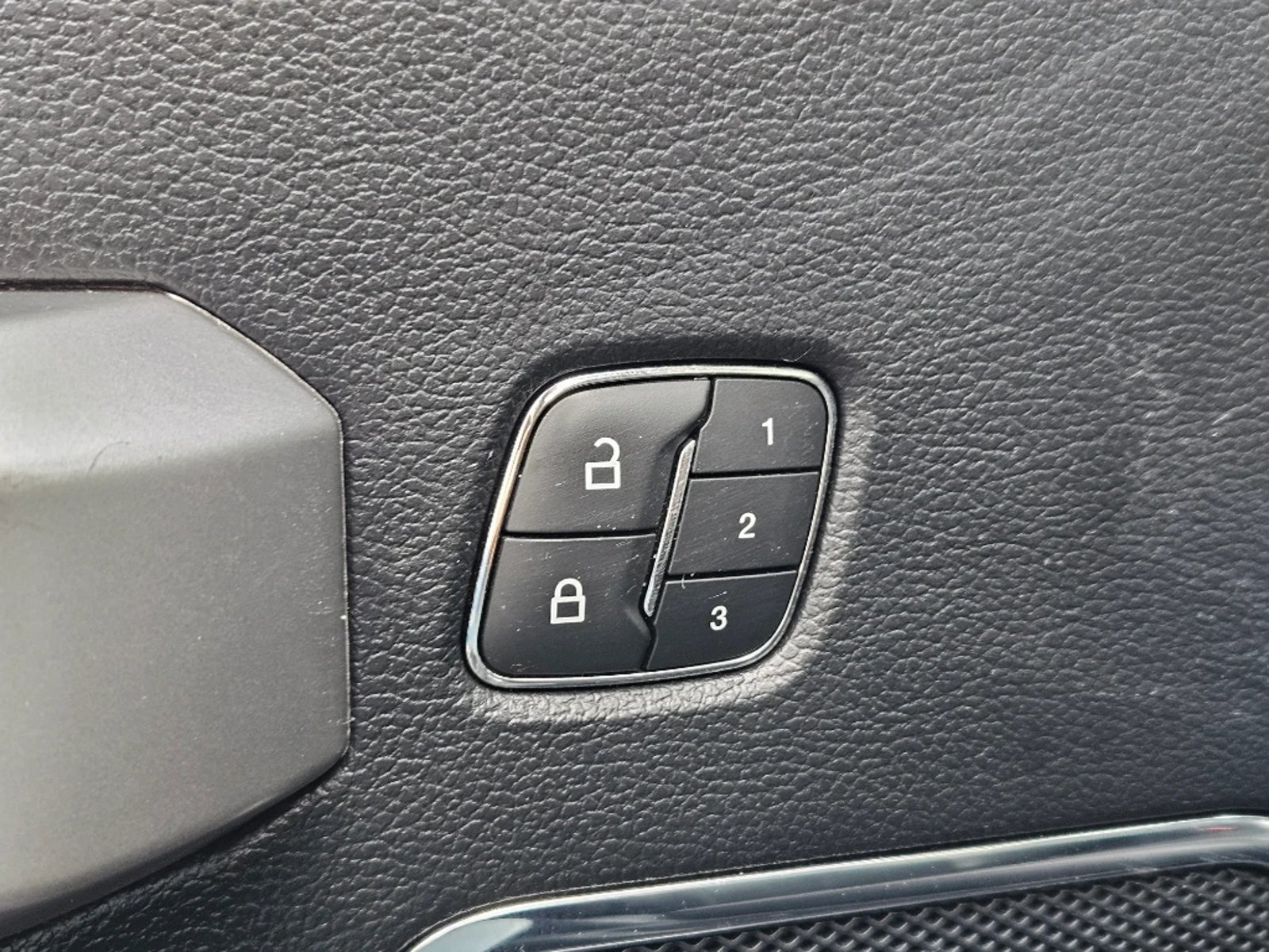 Ford F-150 2021 - Imagen 17 de 20