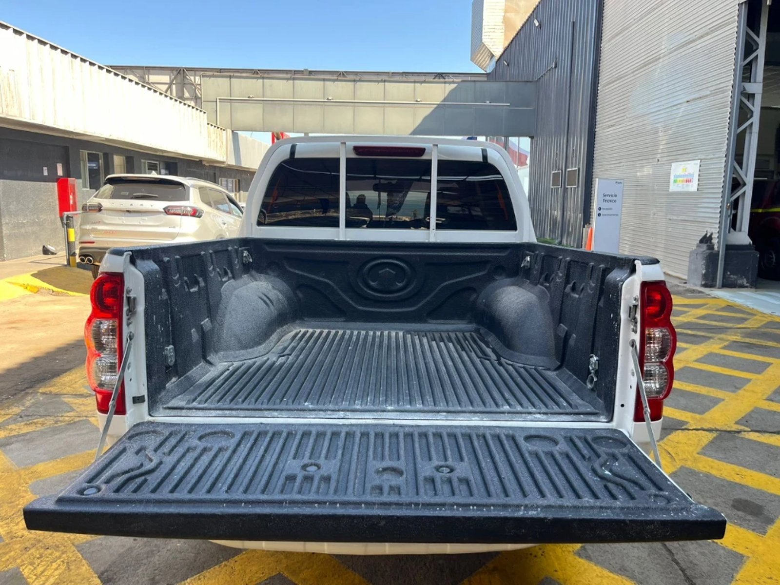 GREAT WALL WINGLE 2.2 ELITE DOB. CAB. 4X2 MT 4P 2022 - Imagen 9 de 20