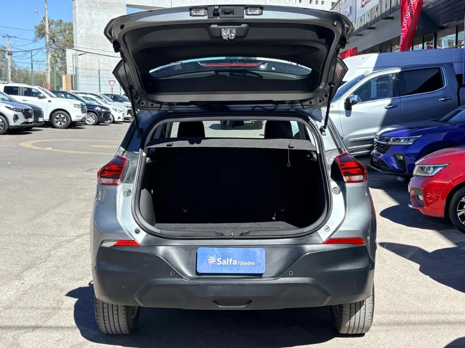 CHEVROLET TRACKER 1.2T LTZ R 4X2 AT 5P 2025 - Imagen 8 de 20