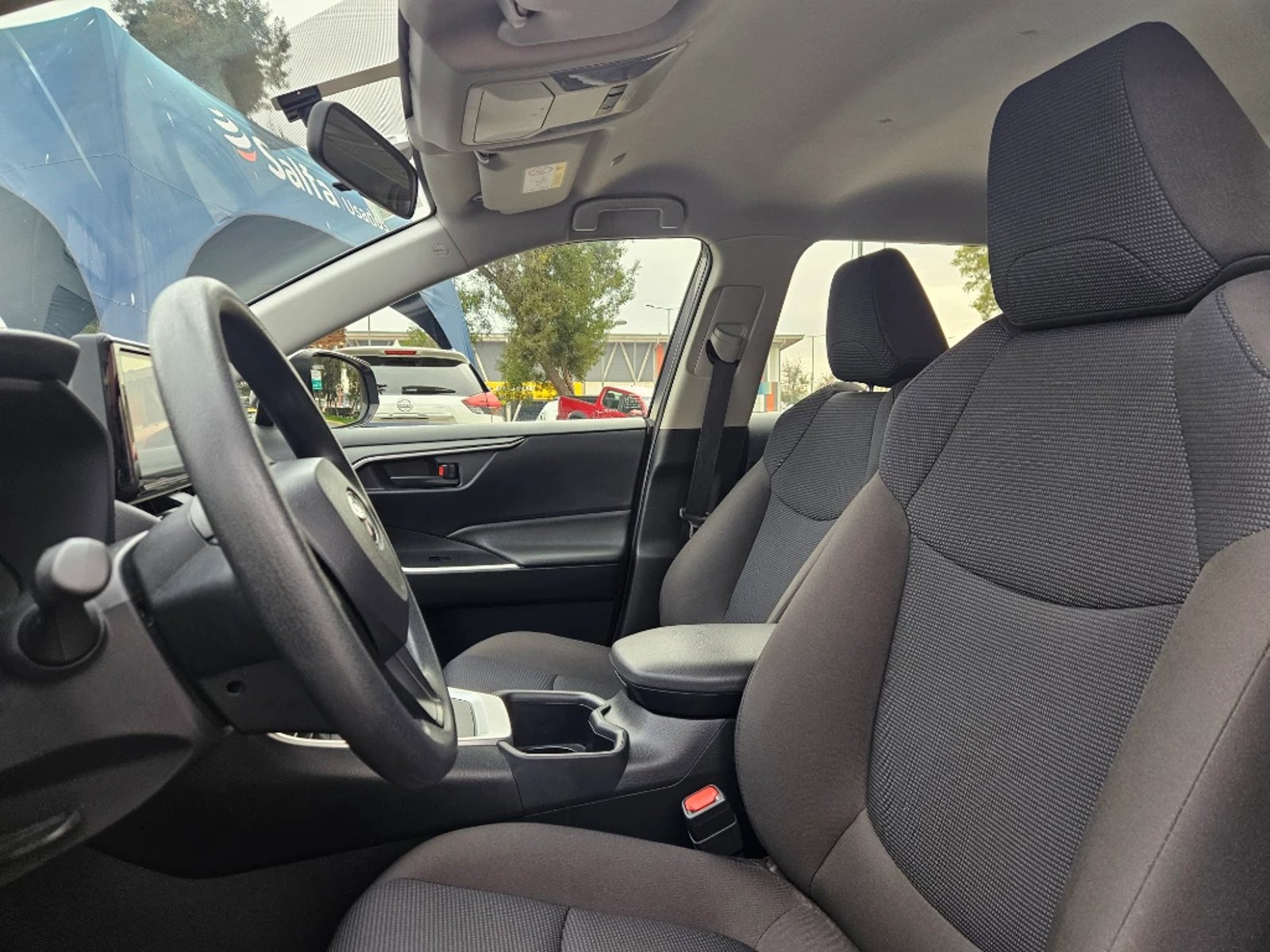 Toyota Rav4 2025 - Imagen 12 de 20