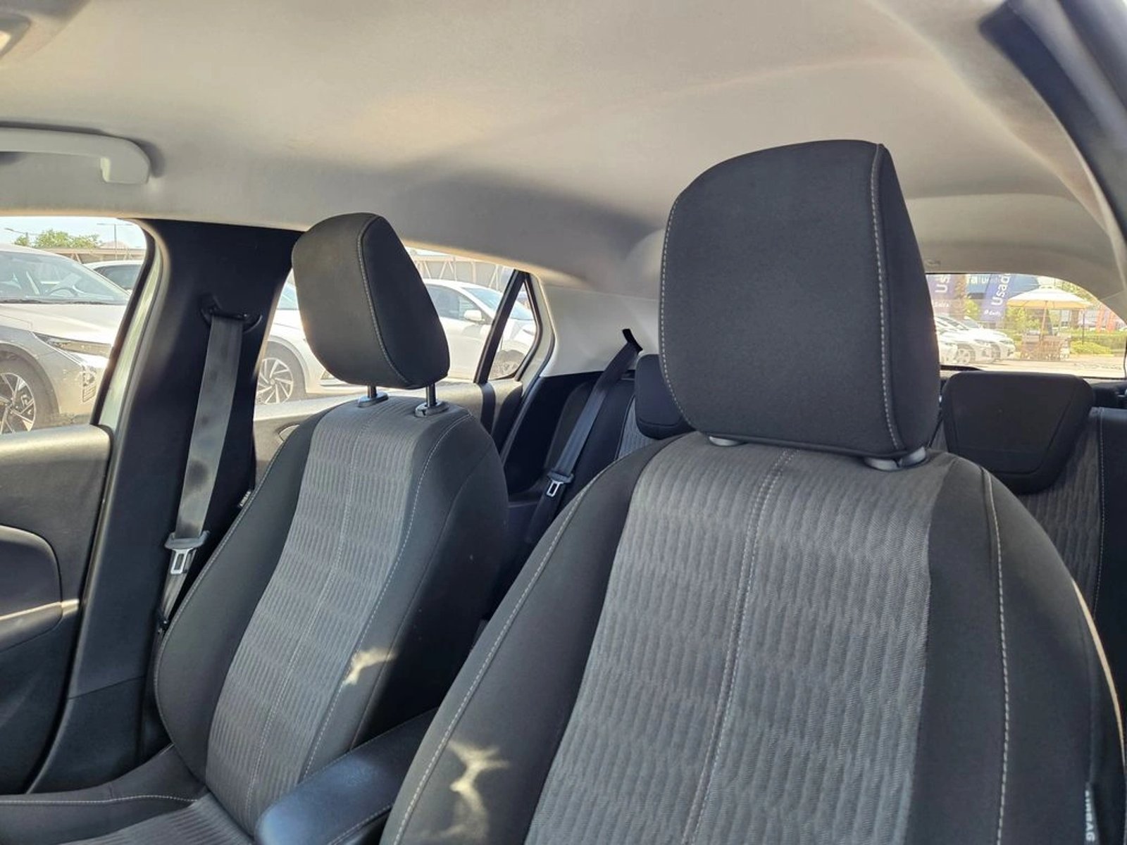 Opel CORSA 1.2 EDITION 75HP 4X2 MT5 5P 2021 - Imagen 16 de 20