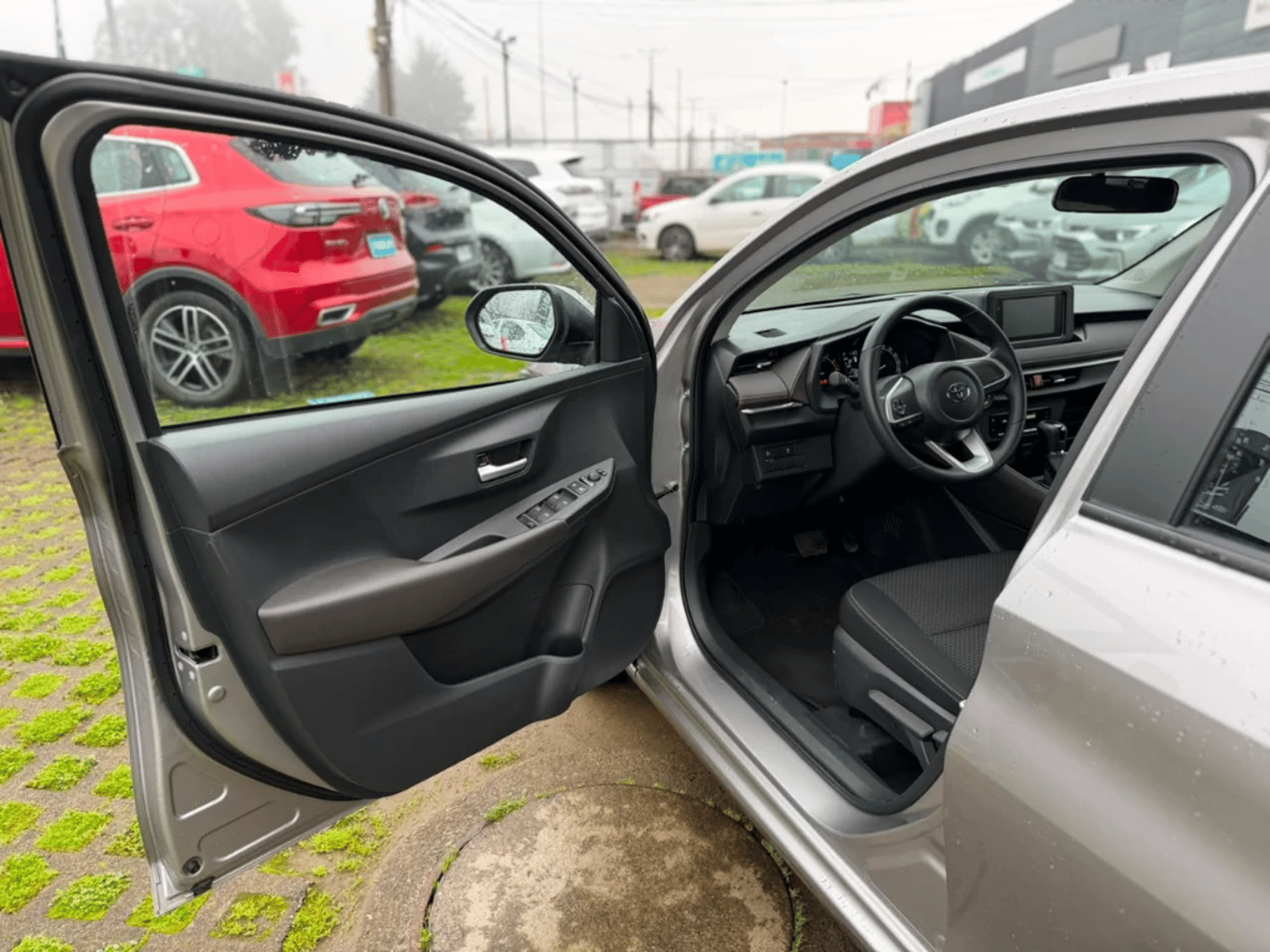 Toyota Yaris 2024 - Imagen 18 de 20