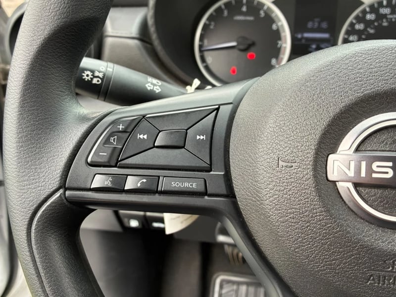 Nissan Versa 2025 - Imagen 17 de 20
