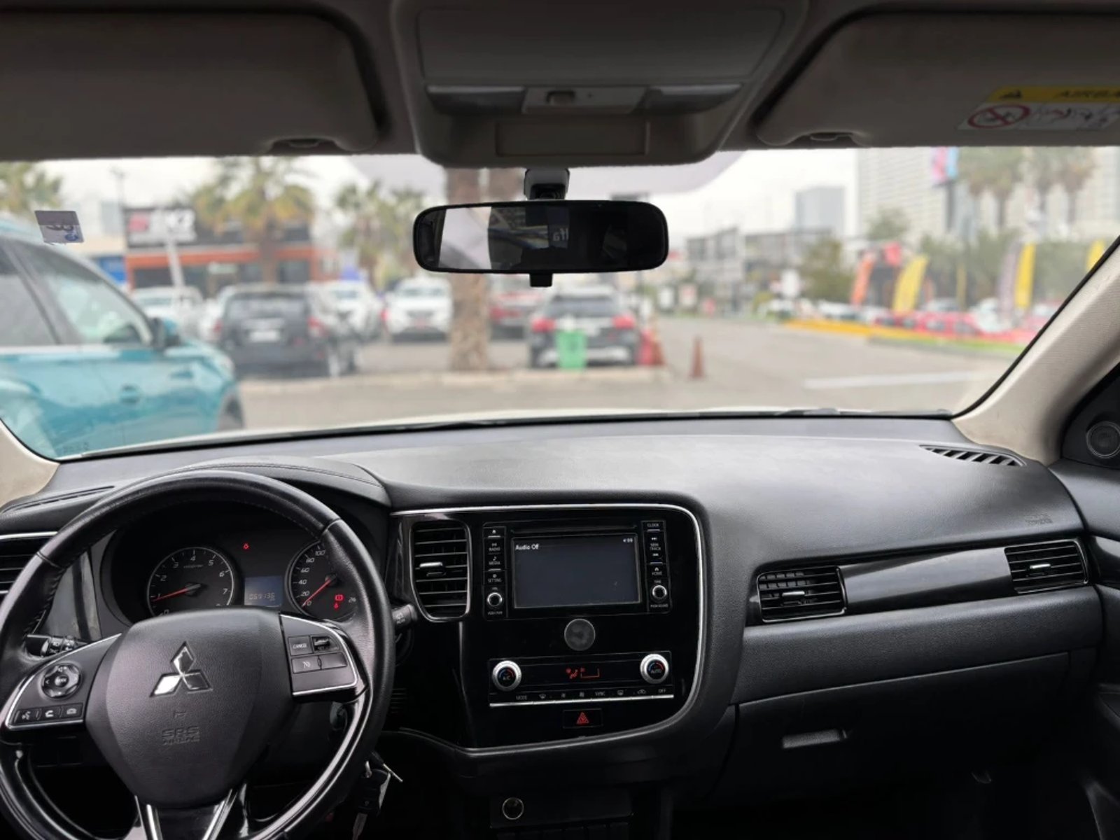 Mitsubishi Outlander 2021 - Imagen 14 de 20
