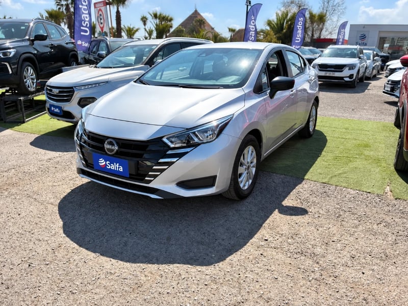 Nissan Versa 2025