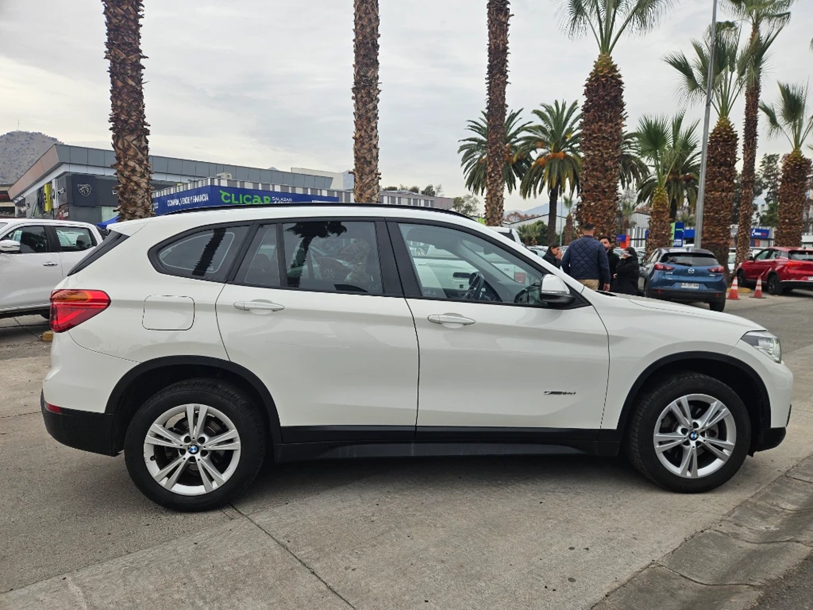 BMW X1 2017 - Foto 4 de 20