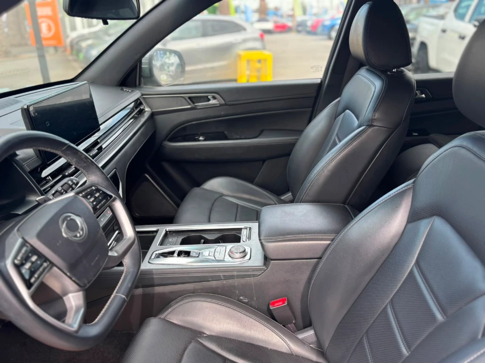 SsangYong Rexton 2026 - Imagen 9 de 17