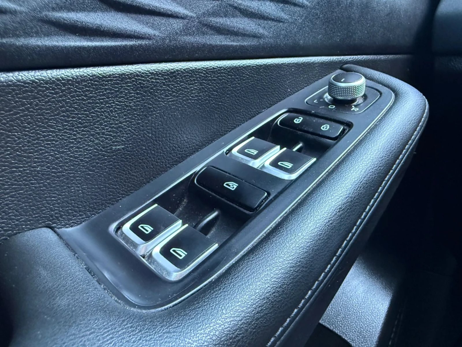 Geely COOLRAY 1.5 SPORT PLUS 4X2 AT 5P 2024 - Imagen 14 de 20