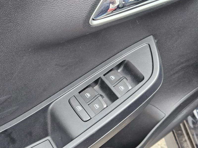 MG 3 2025 - Imagen 19 de 20