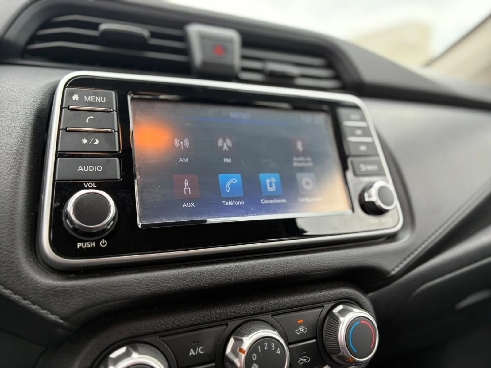 Nissan Versa 2025 - Imagen 17 de 20