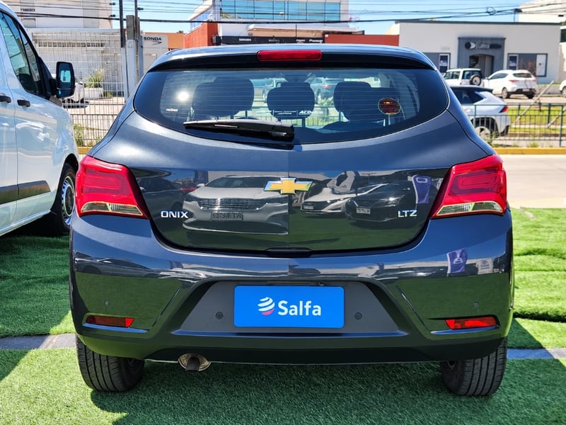 Chevrolet Onix 2020 - Imagen 6 de 20