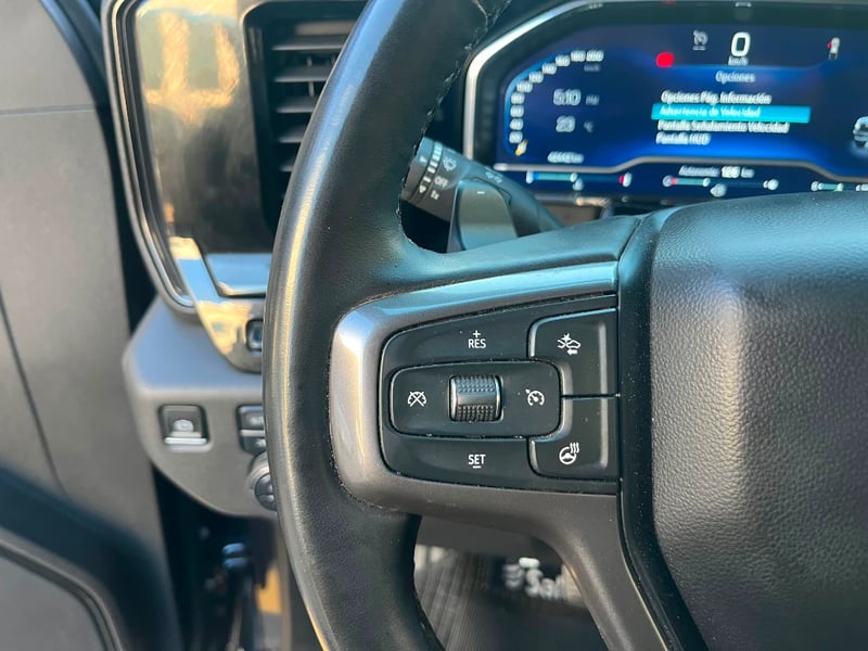 Chevrolet Silverado 2024 - Imagen 14 de 20