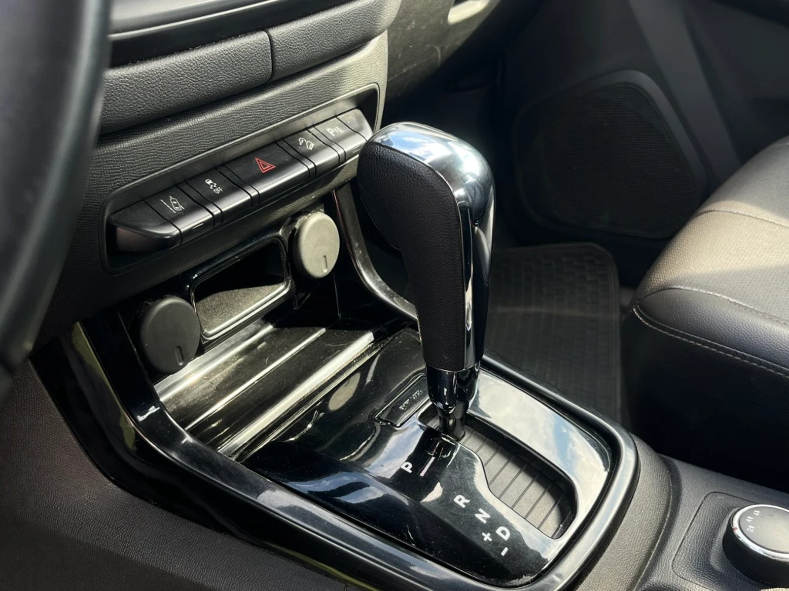 Chevrolet Colorado 2024 - Imagen 13 de 20