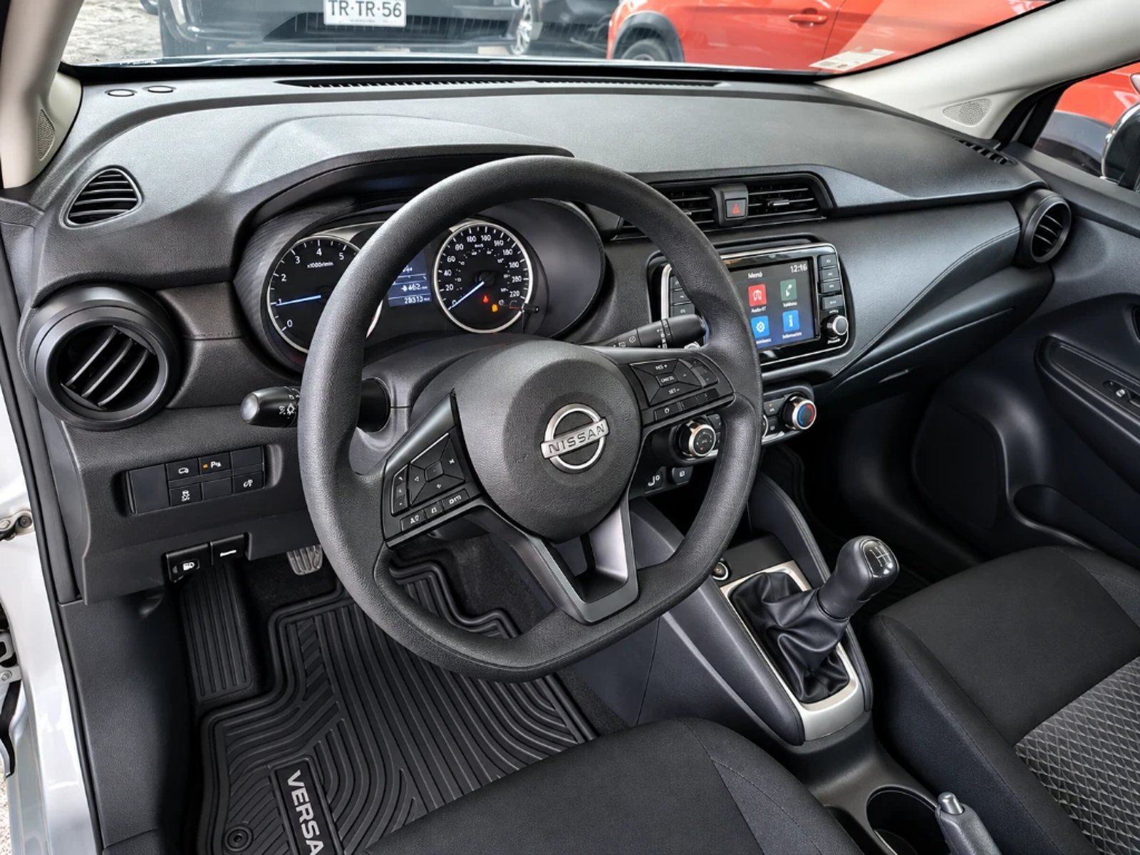 Nissan Versa 2025 - Imagen 10 de 20