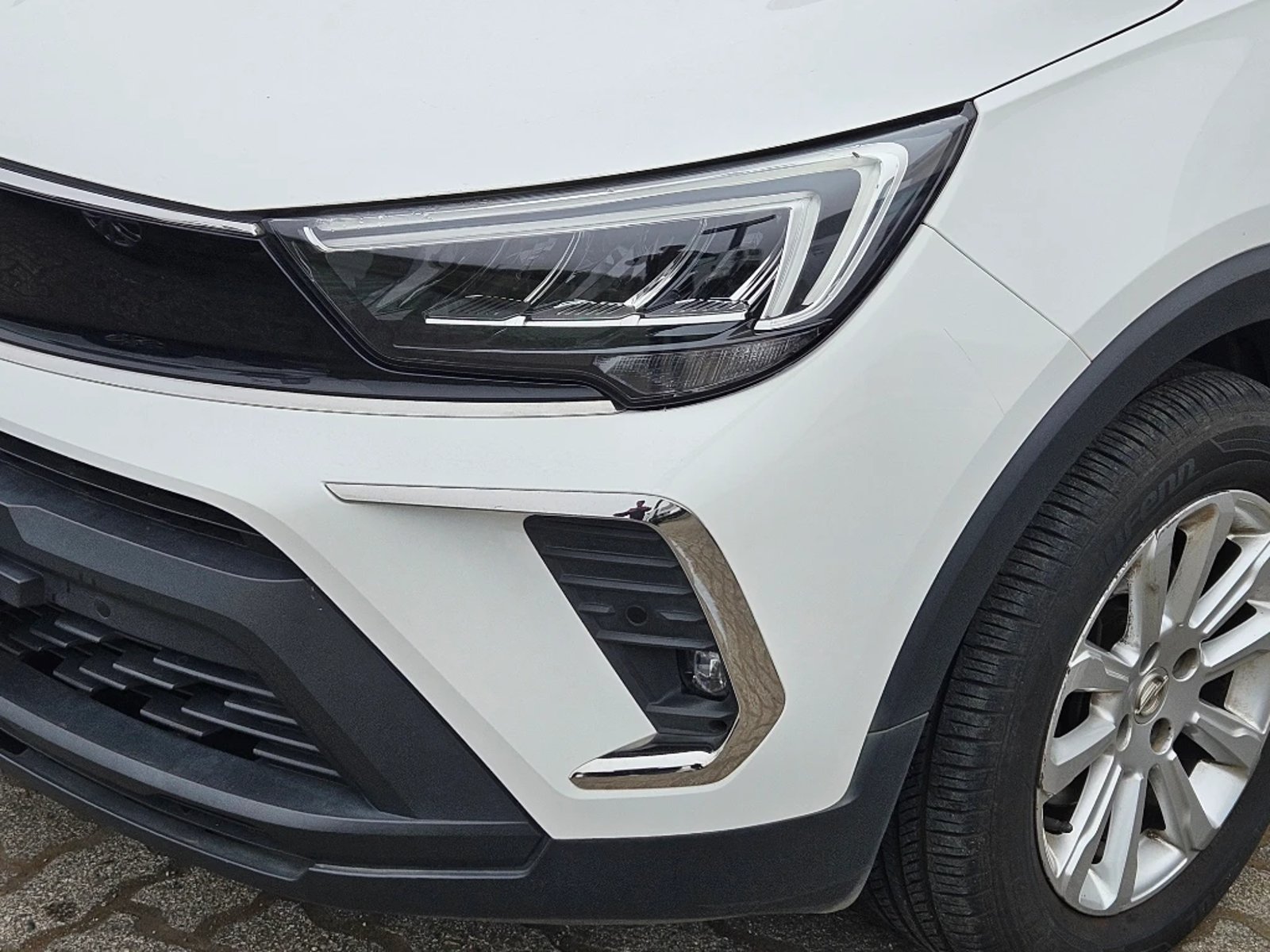 Opel CROSSLAND 1.2T ENJOY 4X2 AT6 5P 2021 - Imagen 10 de 20