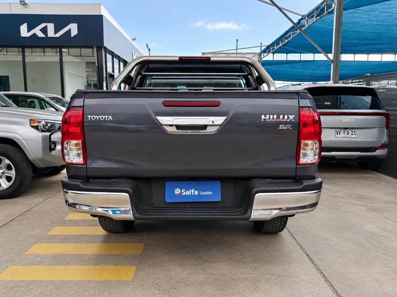 Toyota Hilux 2024 - Imagen 6 de 20
