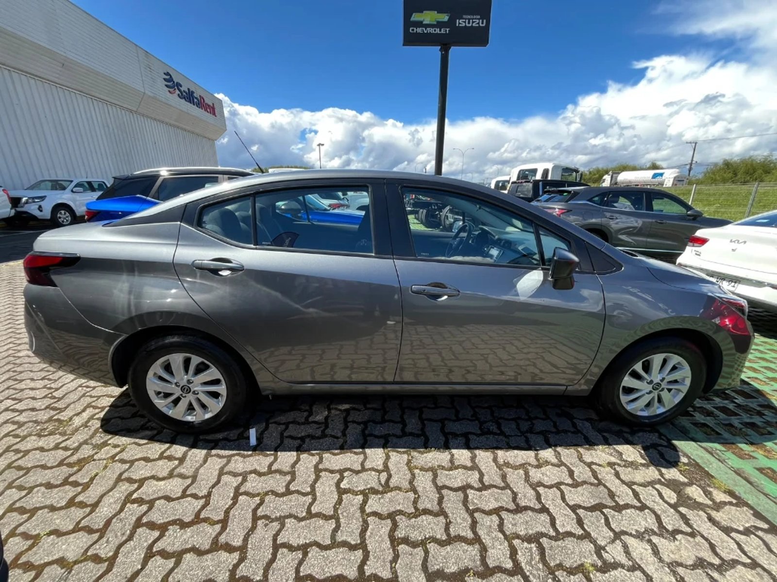 Nissan Versa 2025 - Foto 4 de 20