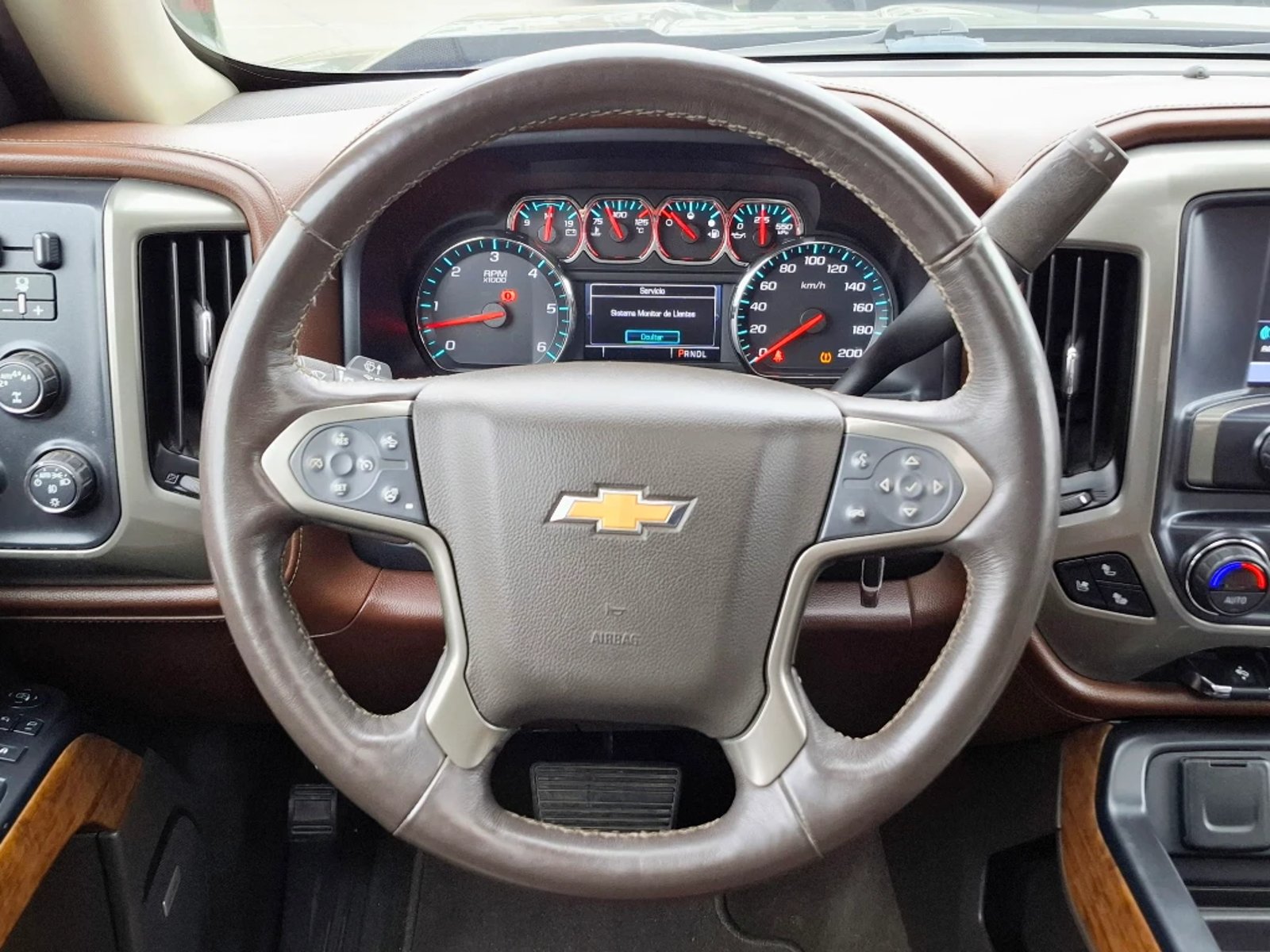 Chevrolet Silverado 2018 - Imagen 13 de 20