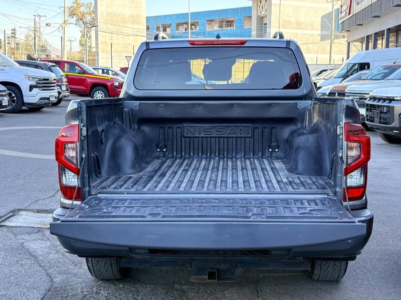 Nissan Navara 2024 - Imagen 12 de 20