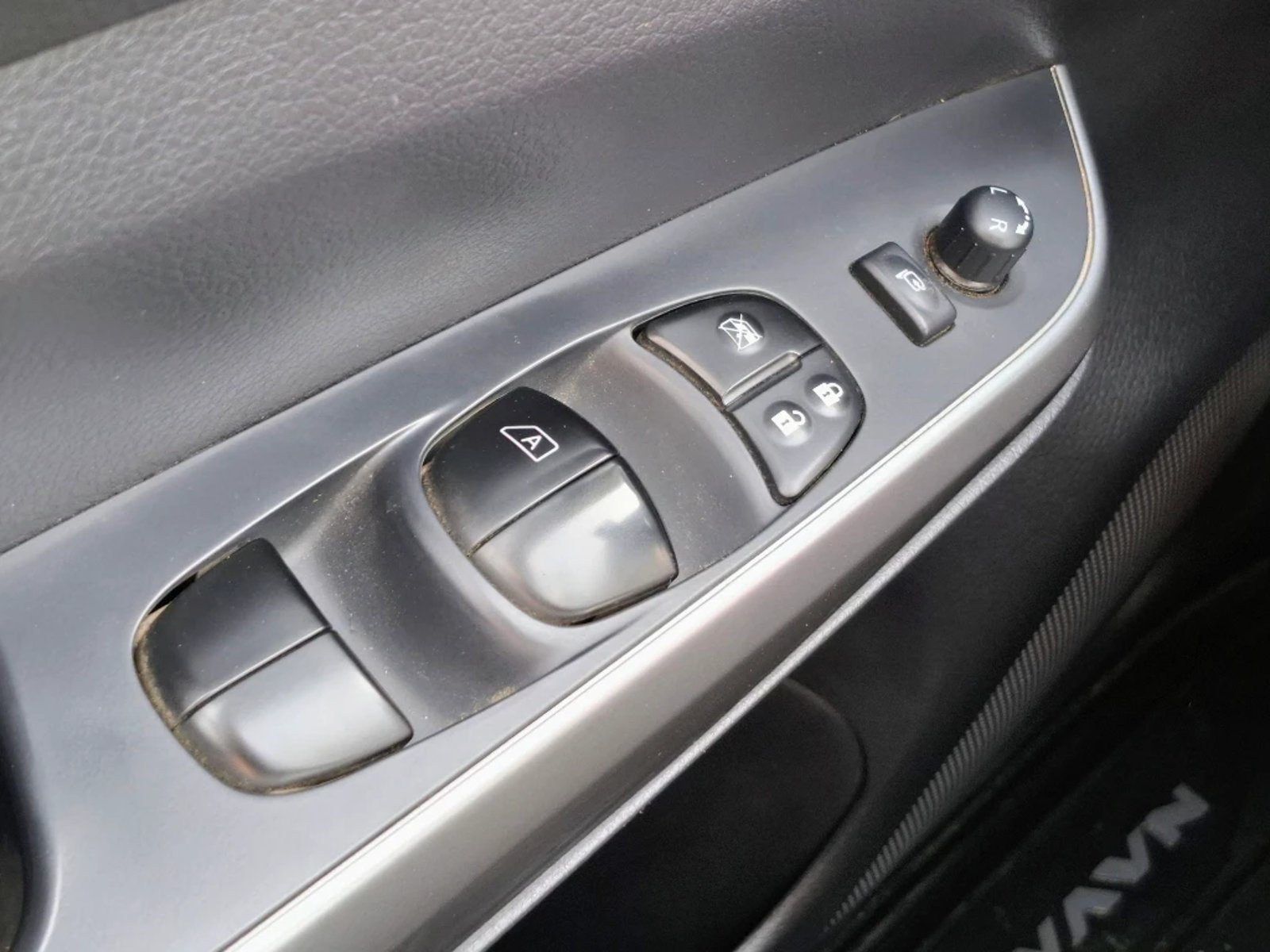 Nissan Navara 2023 - Imagen 11 de 20
