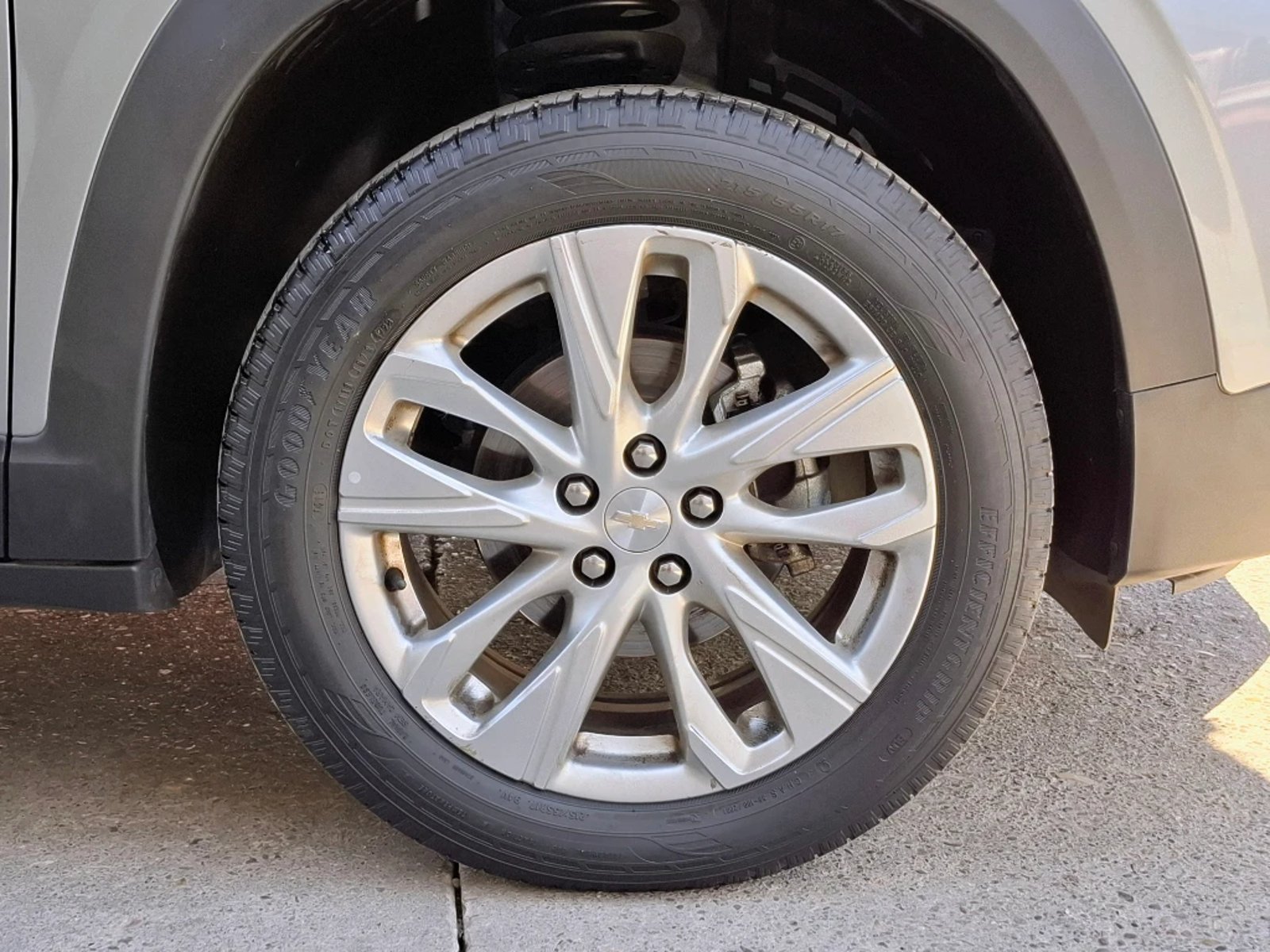 Chevrolet TRACKER 1.2T LTZ R 4X2 AT 5P 2025 - Imagen 8 de 20
