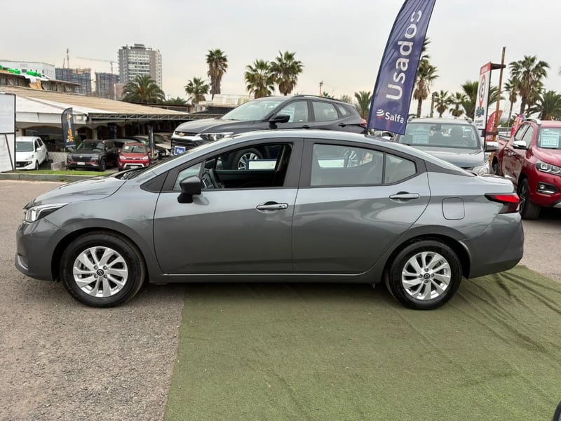 Nissan Versa 2025 - Imagen 8 de 20