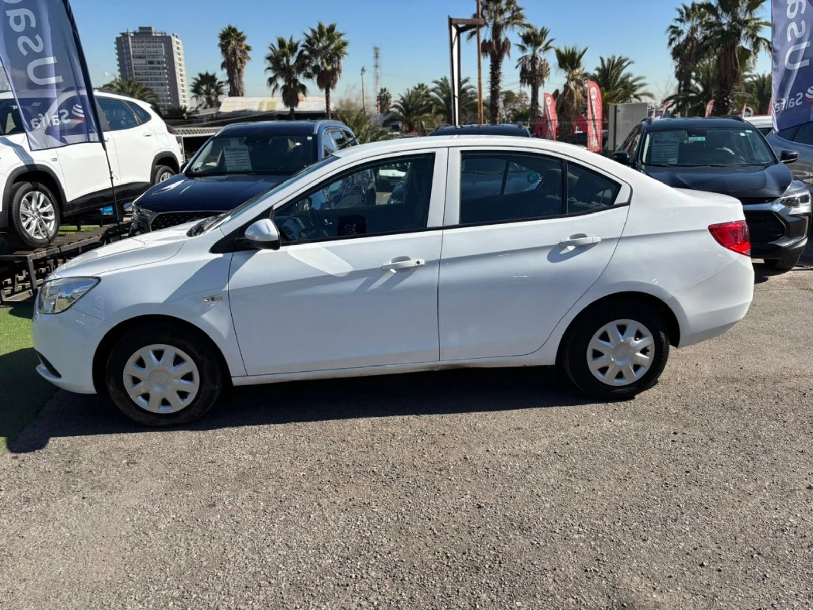 Chevrolet SAIL 1.5 4X2 MT 4P 2022 - Imagen 11 de 20