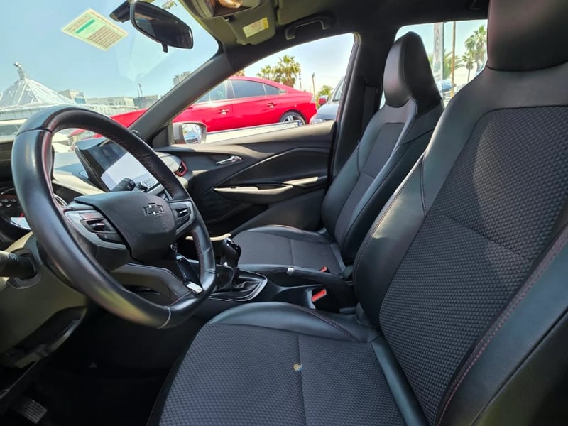 Chevrolet Onix 2025 - Imagen 13 de 20