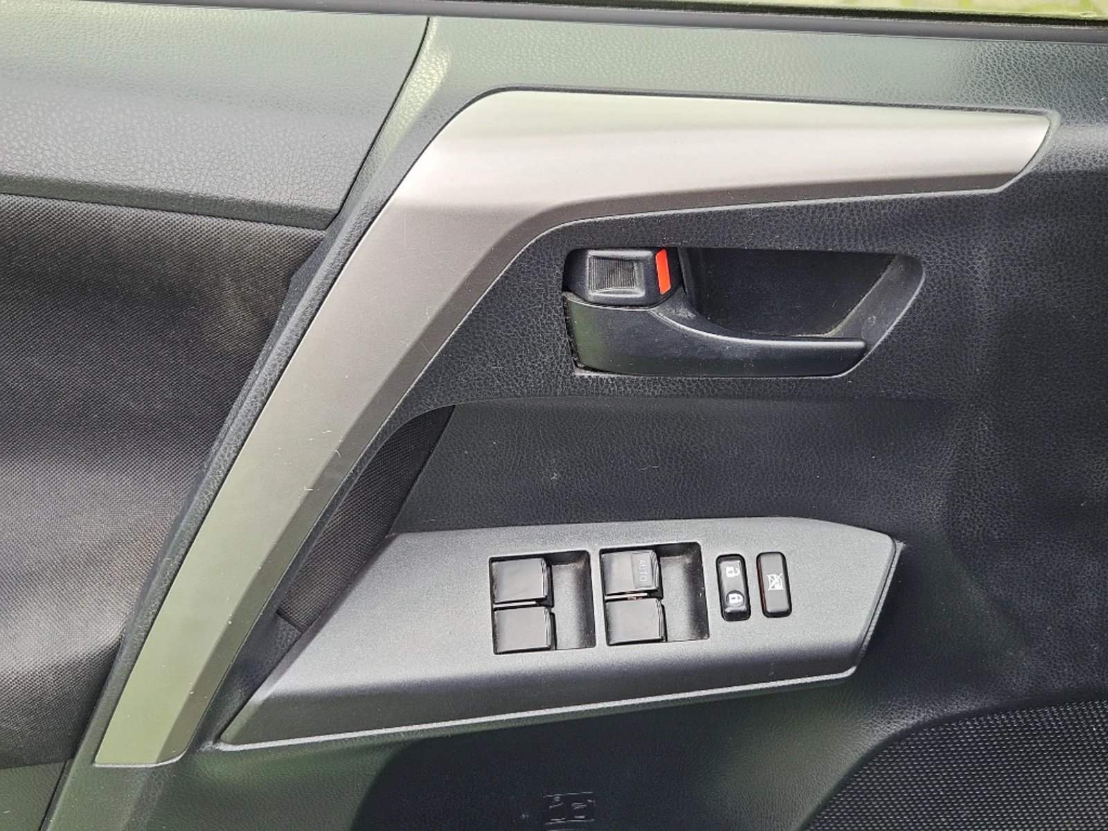 Toyota Rav4 2019 - Imagen 15 de 20