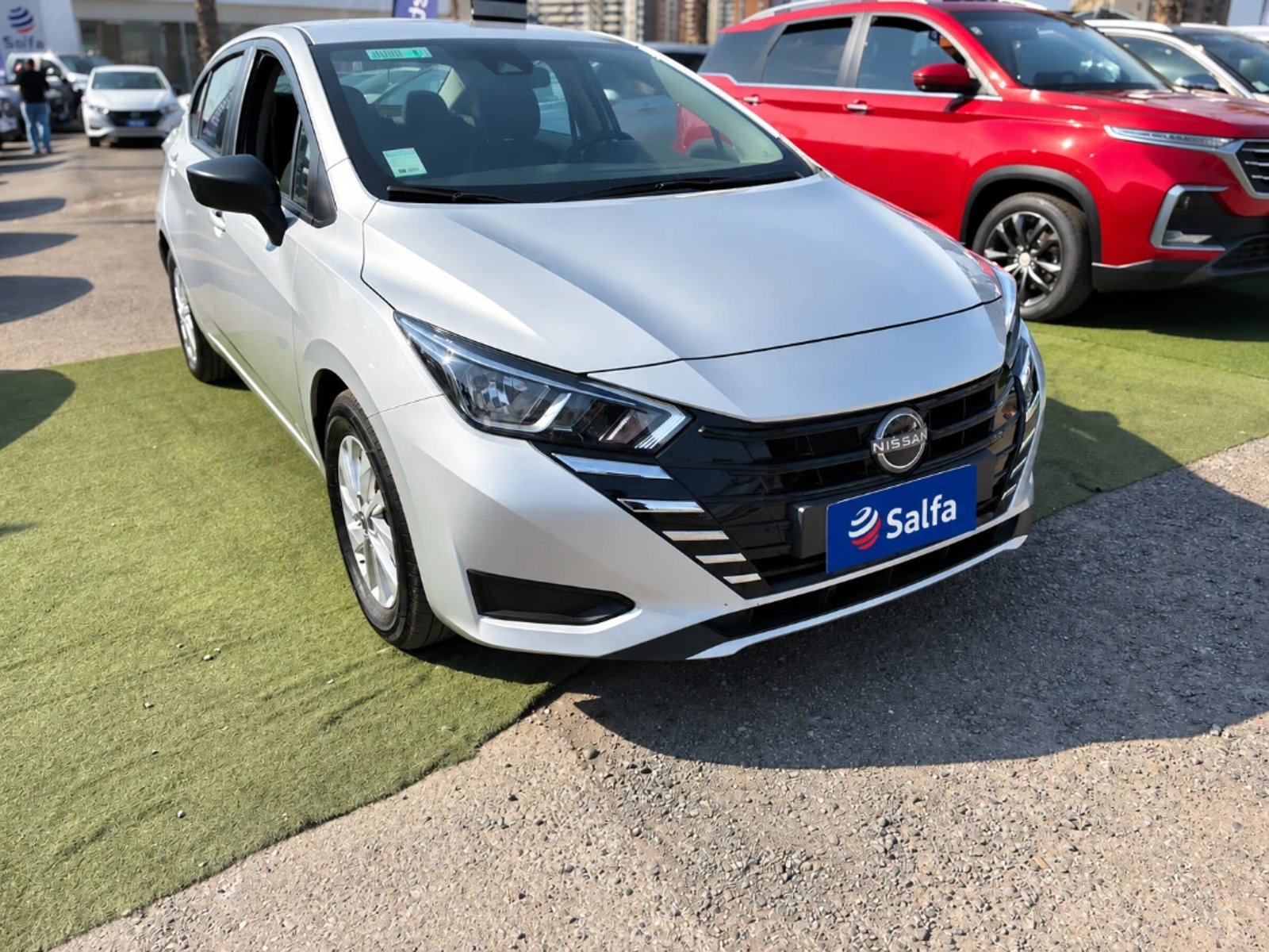 Nissan Versa 2025 - Imagen 3 de 20