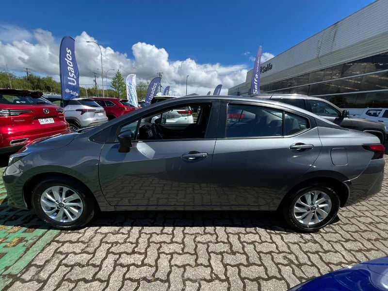 Nissan Versa 2025 - Imagen 8 de 20
