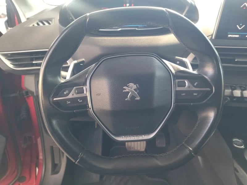 Peugeot 3008 2018 - Imagen 8 de 20