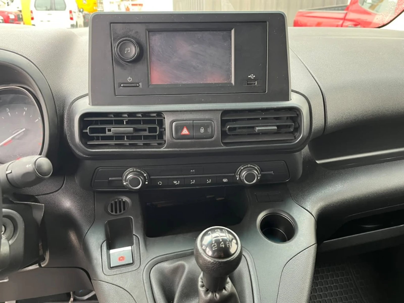 Citroën Berlingo 2022 - Imagen 19 de 20