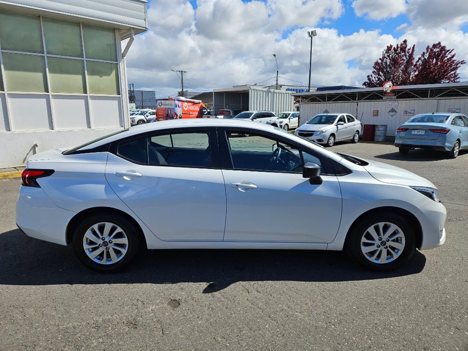Nissan Versa 2025 - Foto 4 de 20