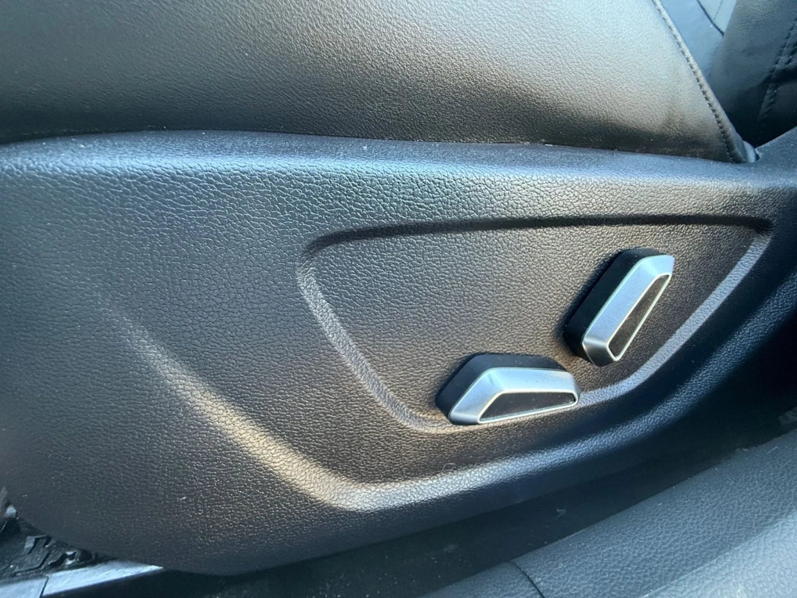 Geely COOLRAY 1.5 SPORT PLUS 4X2 AT 5P 2024 - Imagen 13 de 20