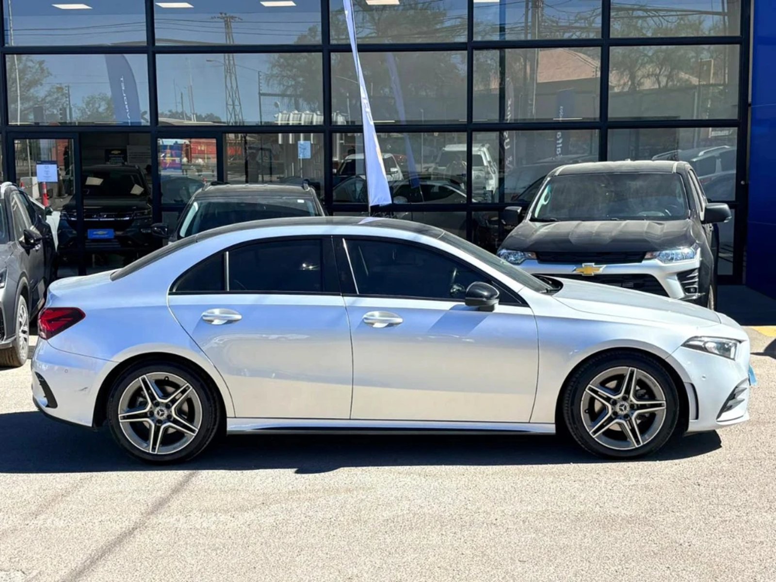 Mercedes-Benz A 200 2023 - Imagen 8 de 20