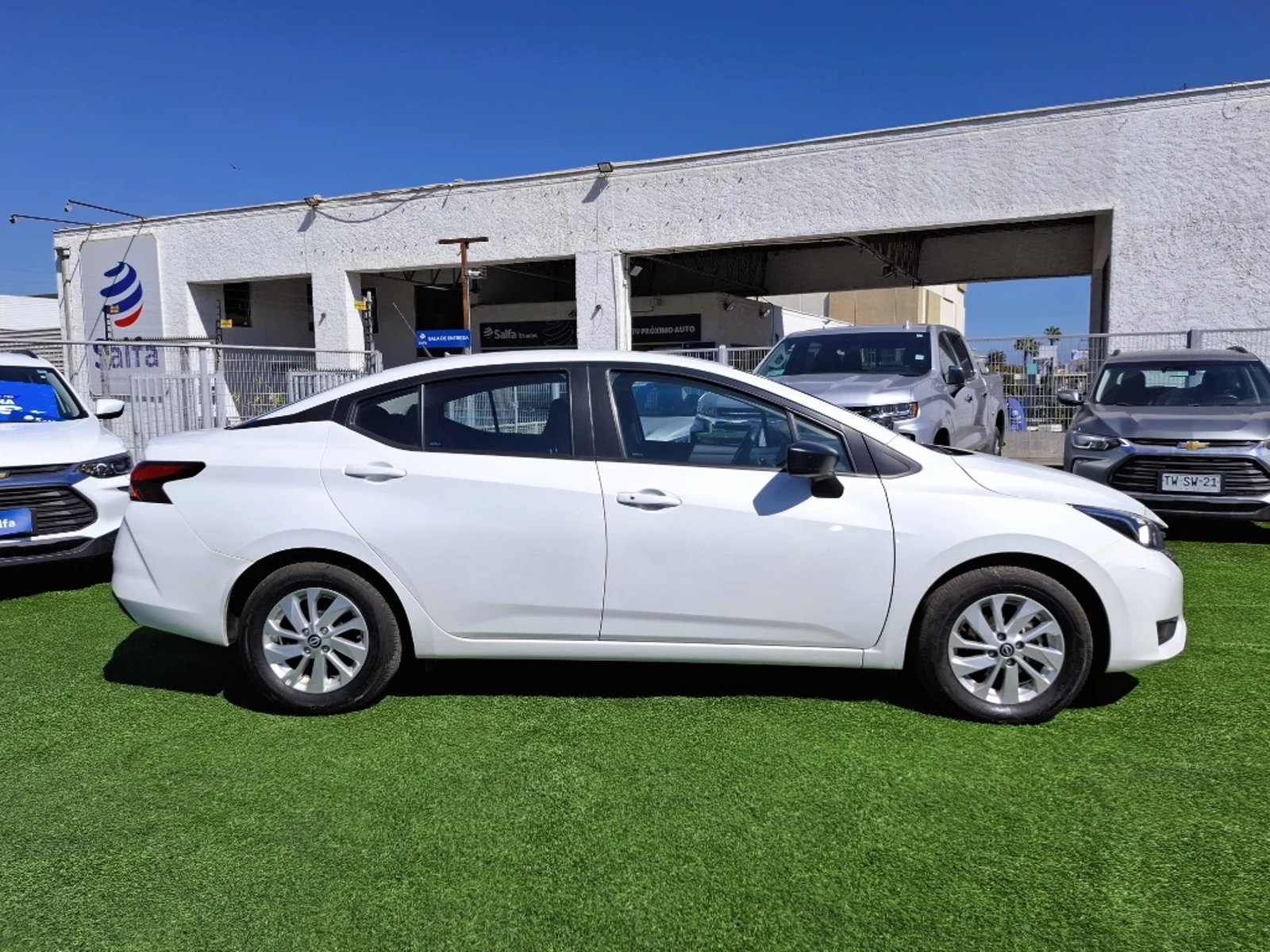 Nissan Versa 2025 - Foto 4 de 20