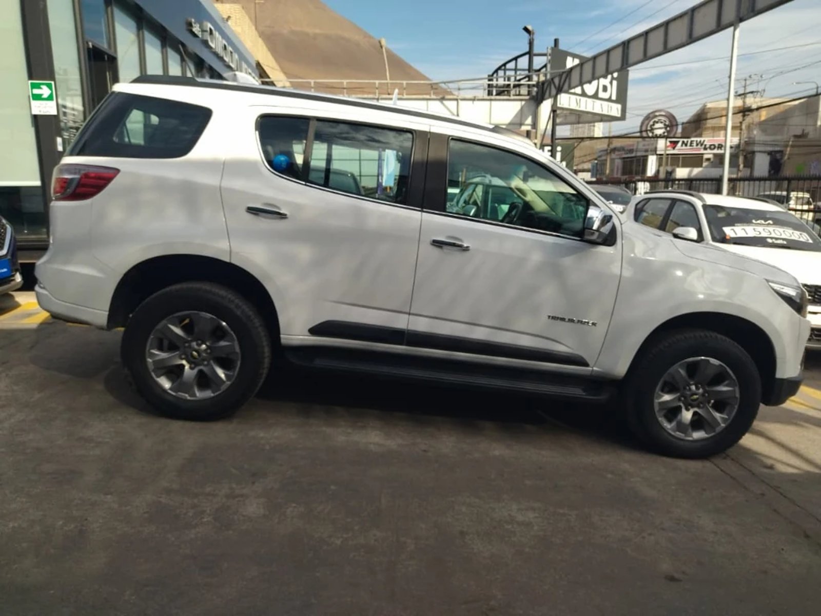 Chevrolet TRAILBLAZER 2.8 CTDI PREMIER 4X4 AT 5P 2022 - Foto 4 de 20