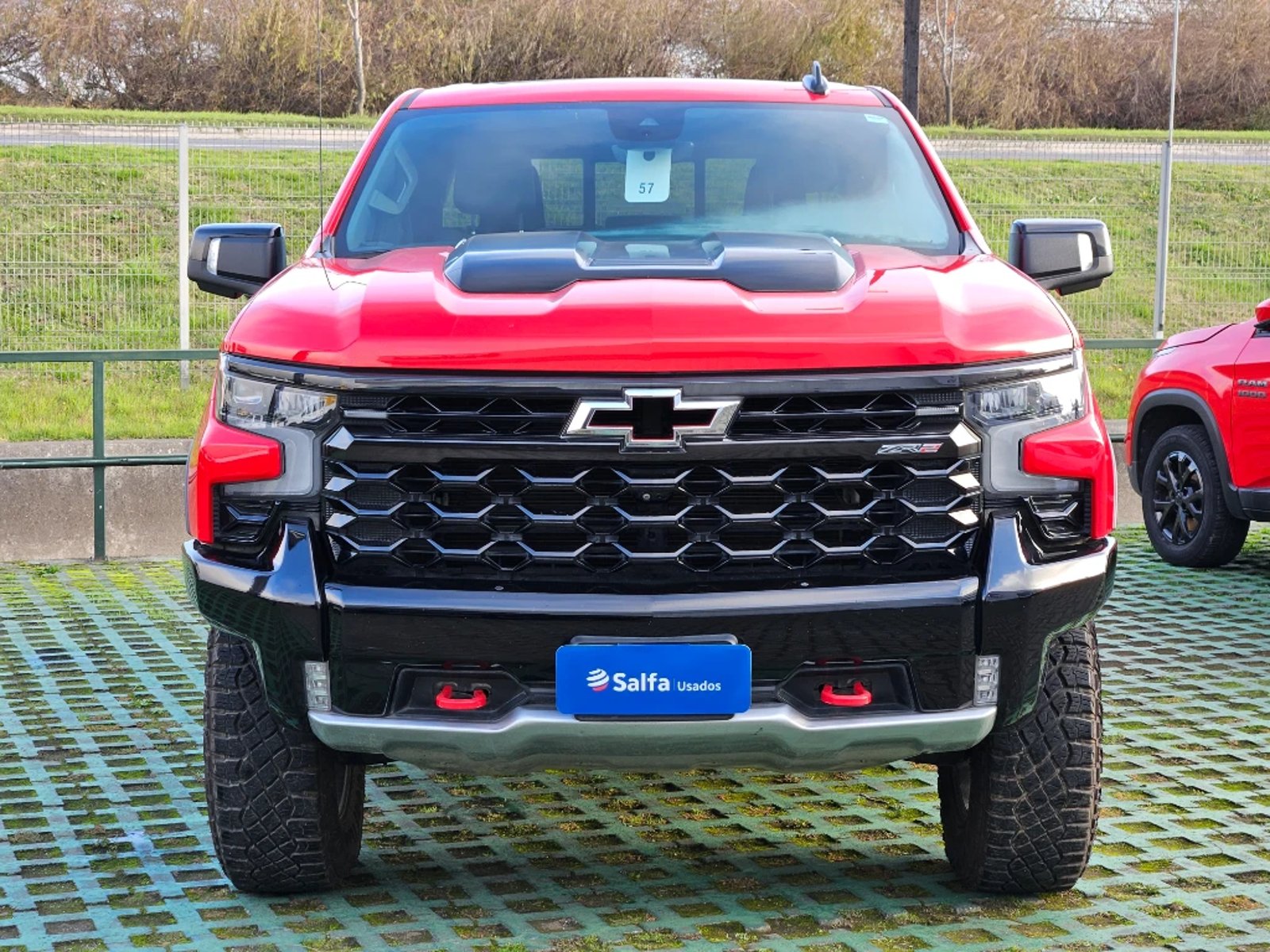 Chevrolet Silverado 2023 - Foto 2 de 20